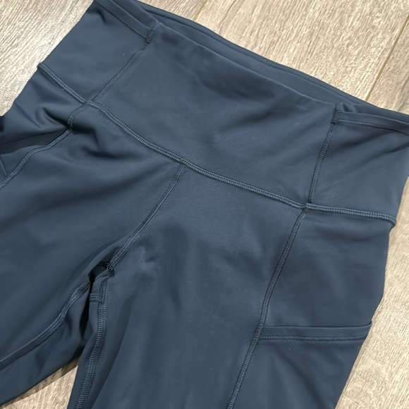 Lululemon Time To Sweat Crop True Navy | SIZE: 4 - Picture 8 of 12